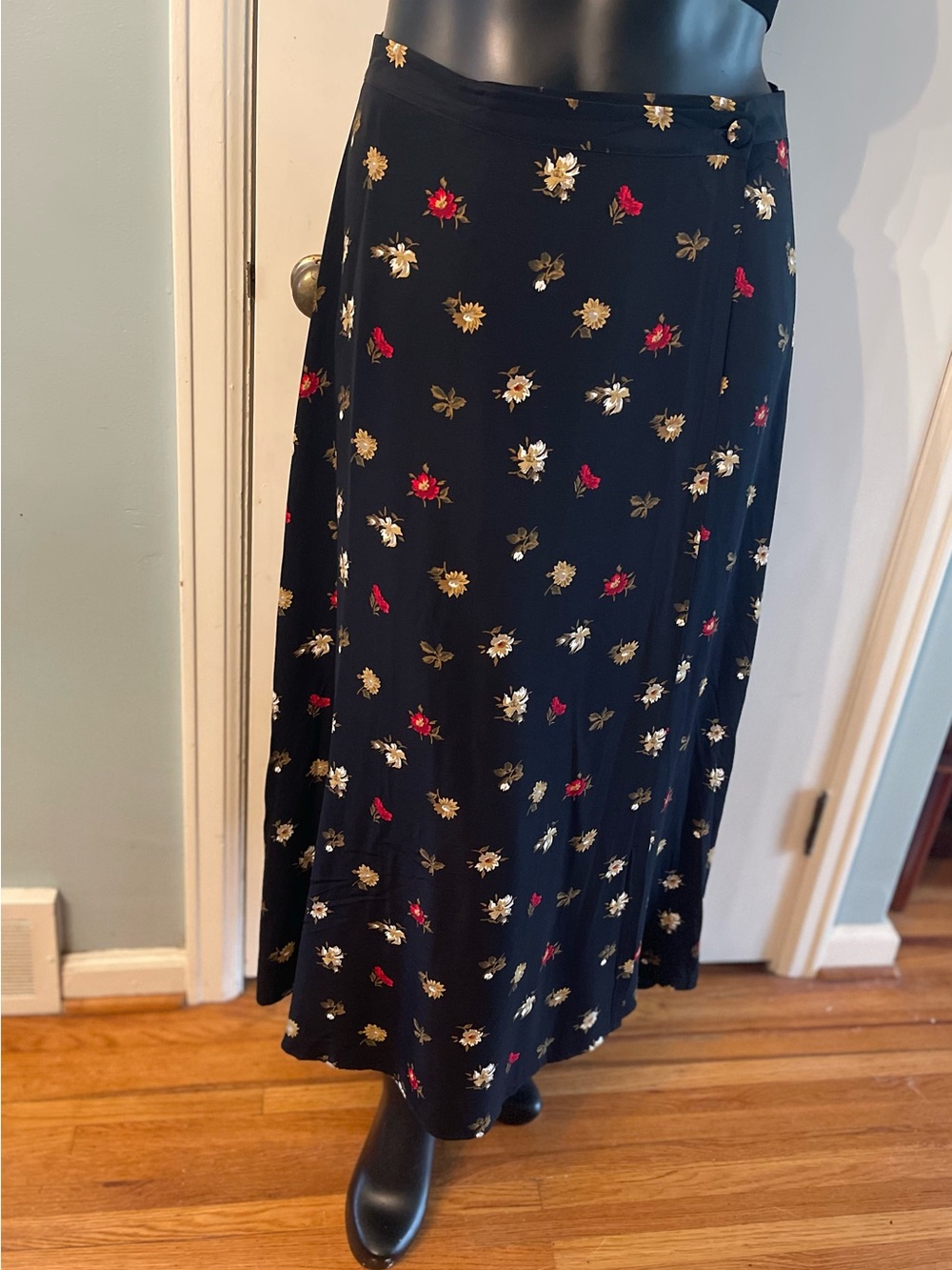 Vintage Black Floral Midi Maxi Skirt Rayon 16 1990’s